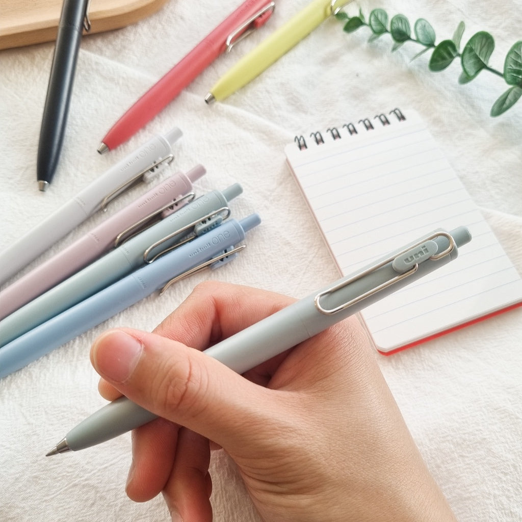 [SG] Uni UMN-SF-05 Gel Pen 0.5mm [Evergreen Stationery]